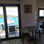 Don Kostangelo Konukevi 3*