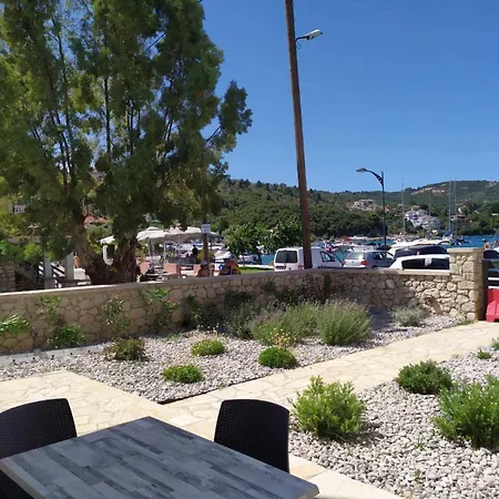 Vendégház Don Kostangelo Nikiána